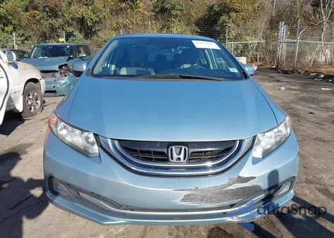 2014 Honda Civic Hybrid from USA, damaged, VIN 19XFB4F34EE201265